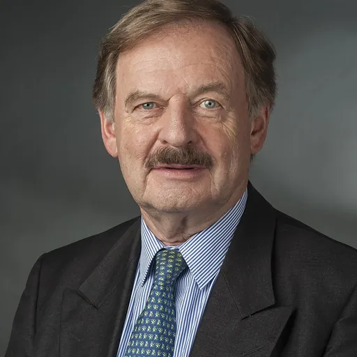 Portrait of Dirk Fischer