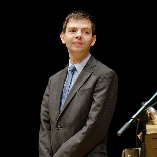 Portrait of Dan Nimmer