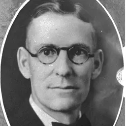 Portrait of Duncan MacMillan