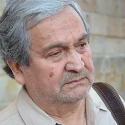 Portrait of Omar Lara