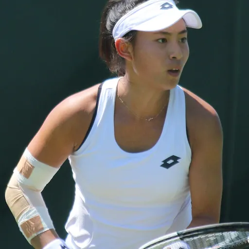 Portrait of Carol Zhao