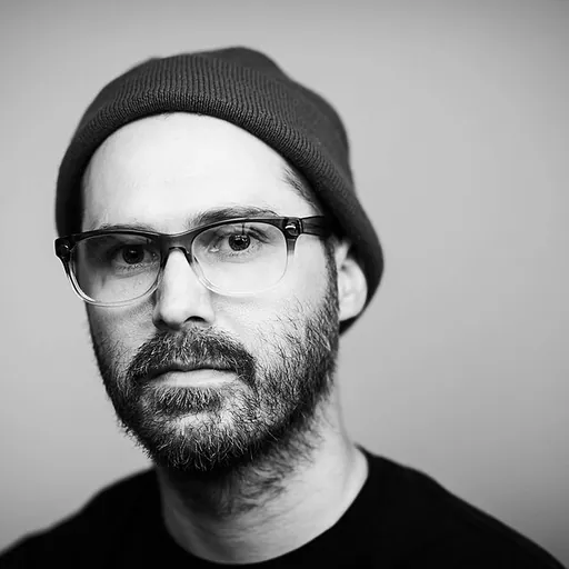 Portrait of Joby Harris