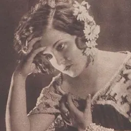 Portrait of Isabel Garcés