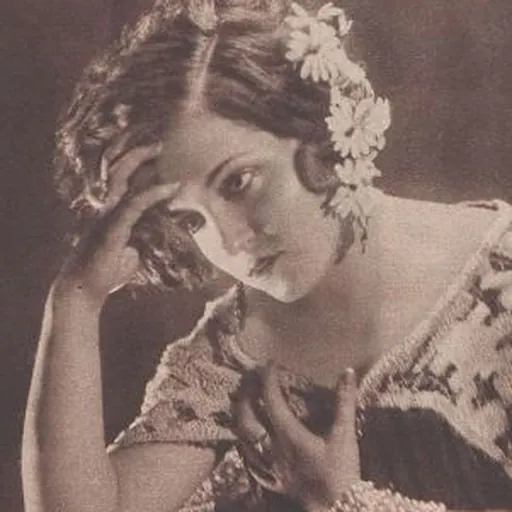 Portrait of Isabel Garcés