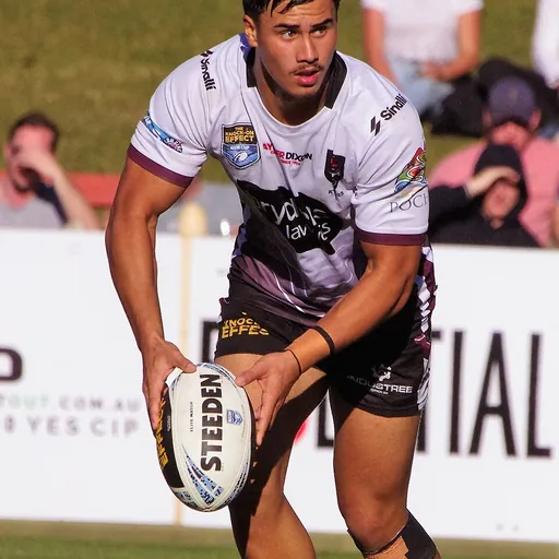 Portrait of Kaeo Weekes