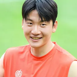 Portrait of Kim Dong-hyun