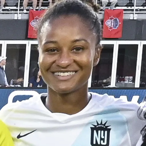 Portrait of Imani Dorsey