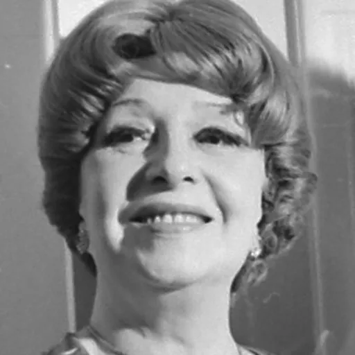 Portrait of Diná Silveira de Queirós