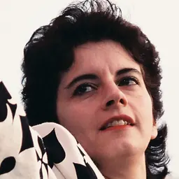 Portrait of Lorraine Desmarais