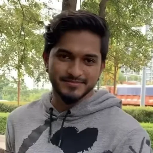 Portrait of Mugen Rao