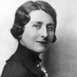 Portrait of Nina Murdoch