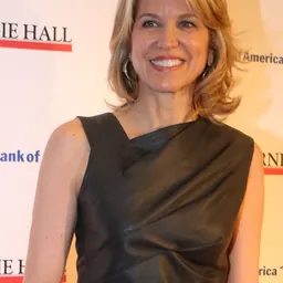 Portrait of Paula Zahn