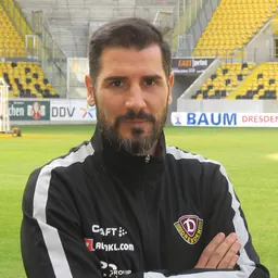 Portrait of Cristian Fiél