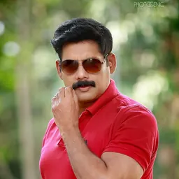 Portrait of Aneesh Ravi