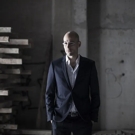 Portrait of Fernando Donis