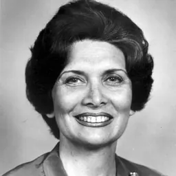 Portrait of Elaine Bloom