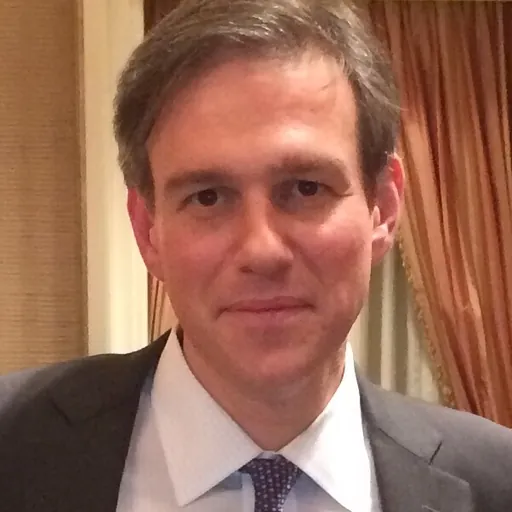 Portrait of Bret Stephens