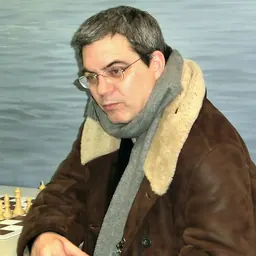 Portrait of Eric Lobron
