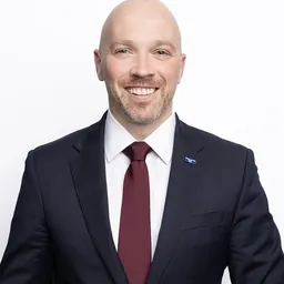 Portrait of Brad Bradford