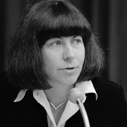 Portrait of Leonie van Bladel