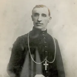 Portrait of Gulstan Ropert