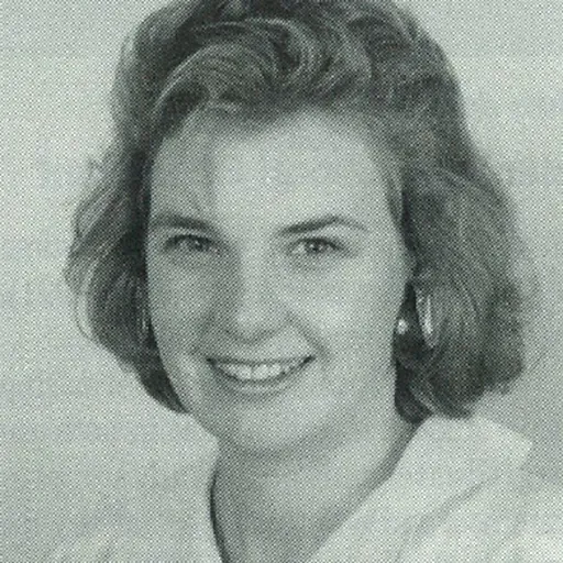 Portrait of Robyn Phipps
