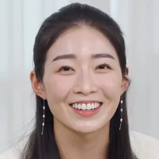 Portrait of Kim Soo-min
