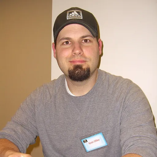 Portrait of Ryan Ottley