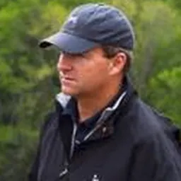 Portrait of Gil Hanse