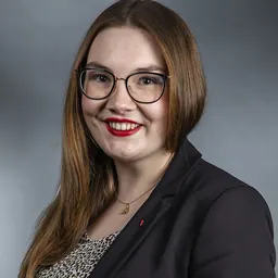 Portrait of Janina Brünjes