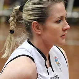 Portrait of Edina Müller