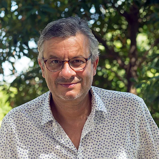 Portrait of Juan Bisquert