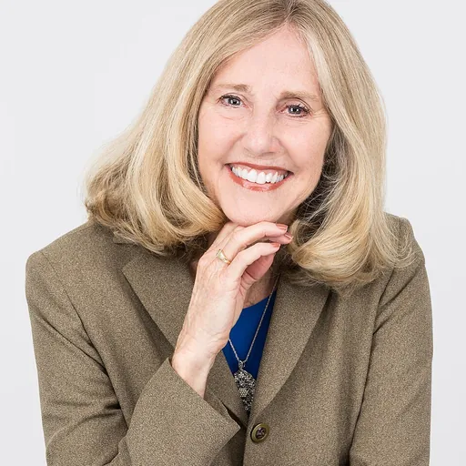 Portrait of Joanie Holzer Schirm