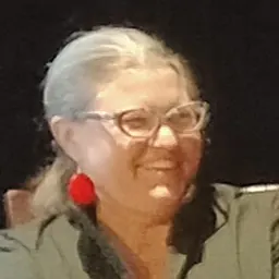 Portrait of Carrie Rentschler