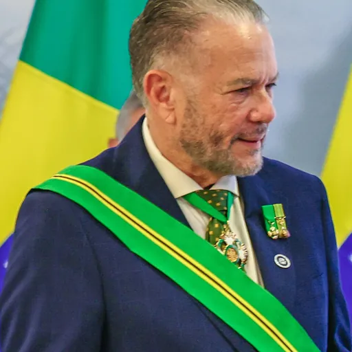 Portrait of Tom Tavares-Finson