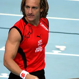 Portrait of Tim Lobinger