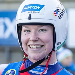 Portrait of Ashley Farquharson