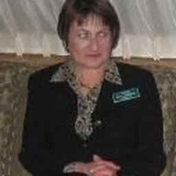 Portrait of Iris Estabrook