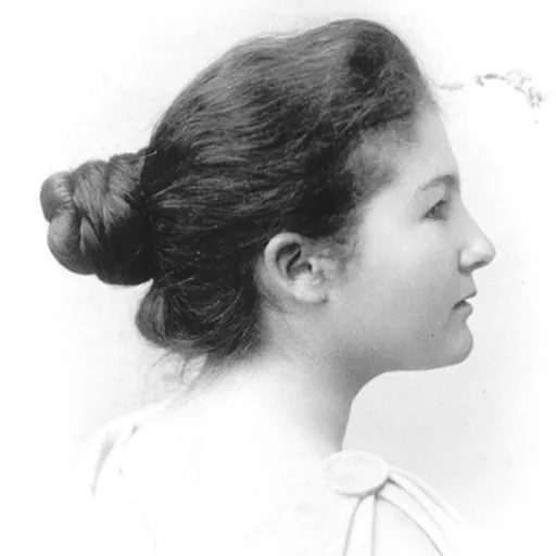 Portrait of Elsie Ward