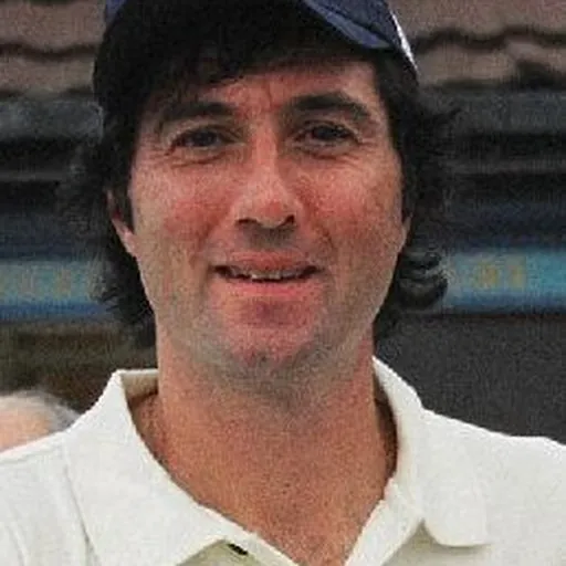 Portrait of Ronnie Irani