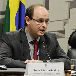 Portrait of Rossieli Soares