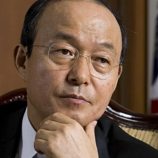 Portrait of Song Minsoon