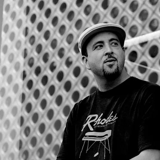 Portrait of DJ Day