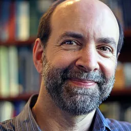 Portrait of Tim Stearns