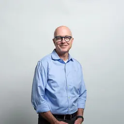 Portrait of Steve Davis