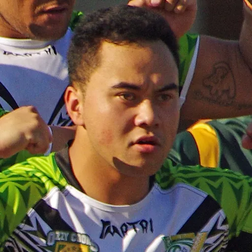 Portrait of Aaron Teroi