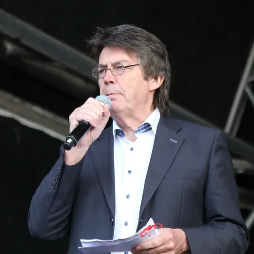 Portrait of Mike Read