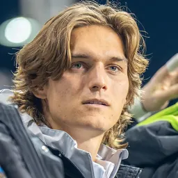 Portrait of Ben Bender