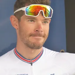 Portrait of Luke Rowe