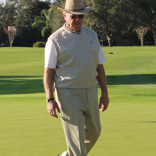 Portrait of Tom Fazio